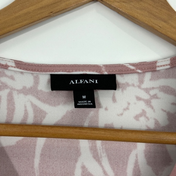 Alfani Women’s Size Medium Pink Floral Print V Neck Loose Fit Tunic Blouse - Picture 4 of 9
